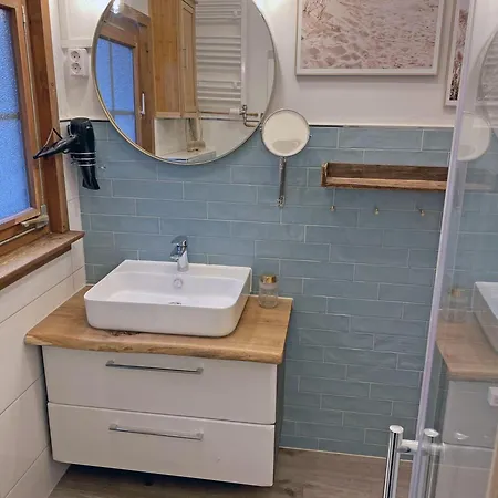 Beach-house-mit-eingez-garten-direkt-am-hundestrand Apartment *